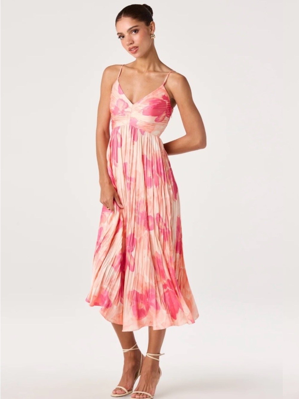 ASTR the Label Maeve pleated midi dress